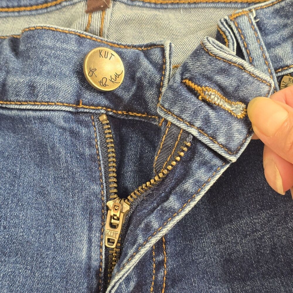 Kut From The Kloth Boyfriend Jeans Denim Women's Size 4 (31 X29 ) Mid Rise - Picture 9 of 14
